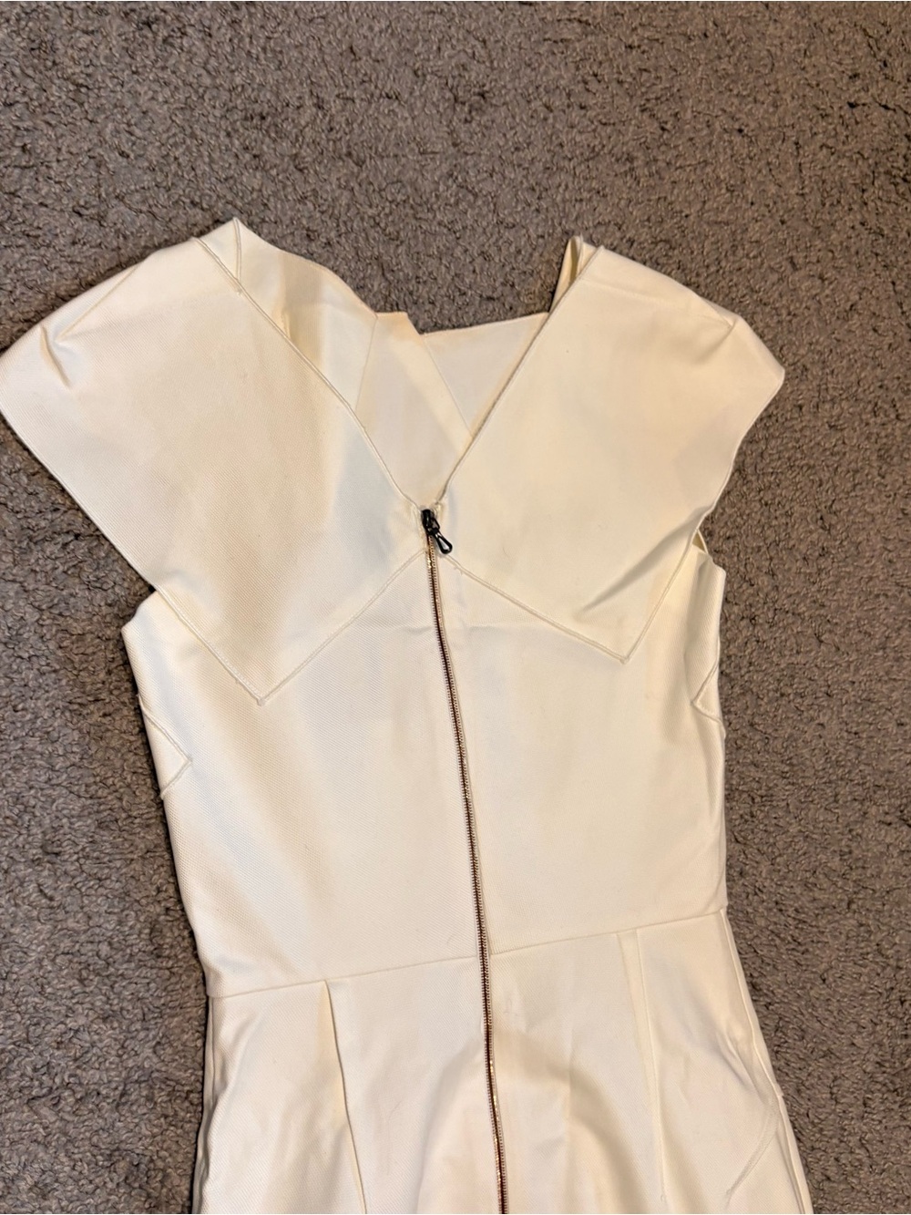 Roland Mouret For Bergdrof Goodman Sheath Dress In Off White Size US 2 - Picture 15 of 16
